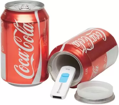 Lata de Coca-Cola falsa para ocultar objetos