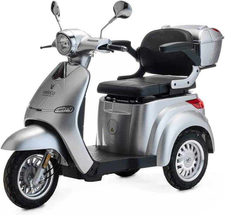 Scooter eléctrico en ruedas 4 para personas mayores y discapacitadas para  alquilar